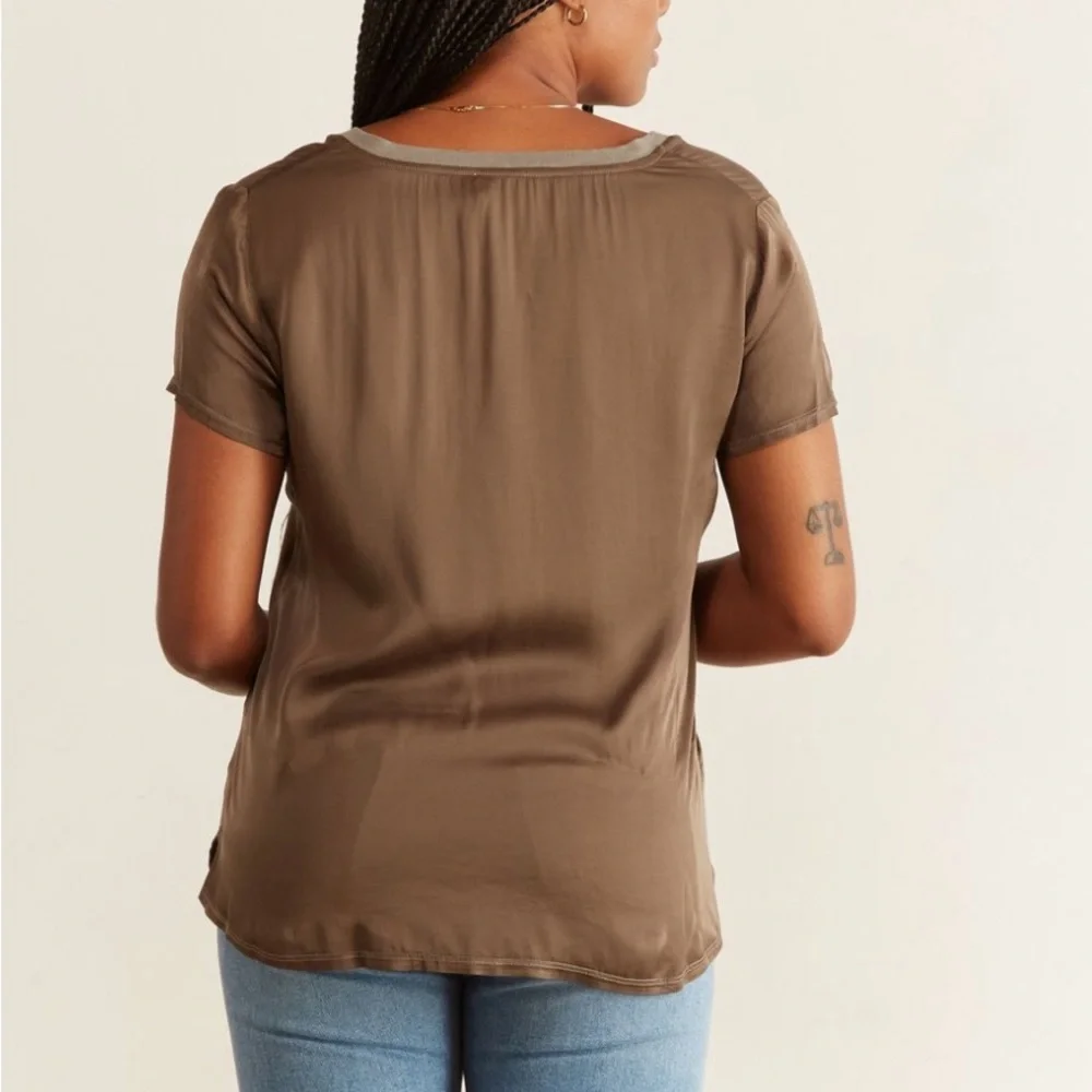Nation LTD Brown V-Neck Short Sleeve Tee - Picture 2 of 9
